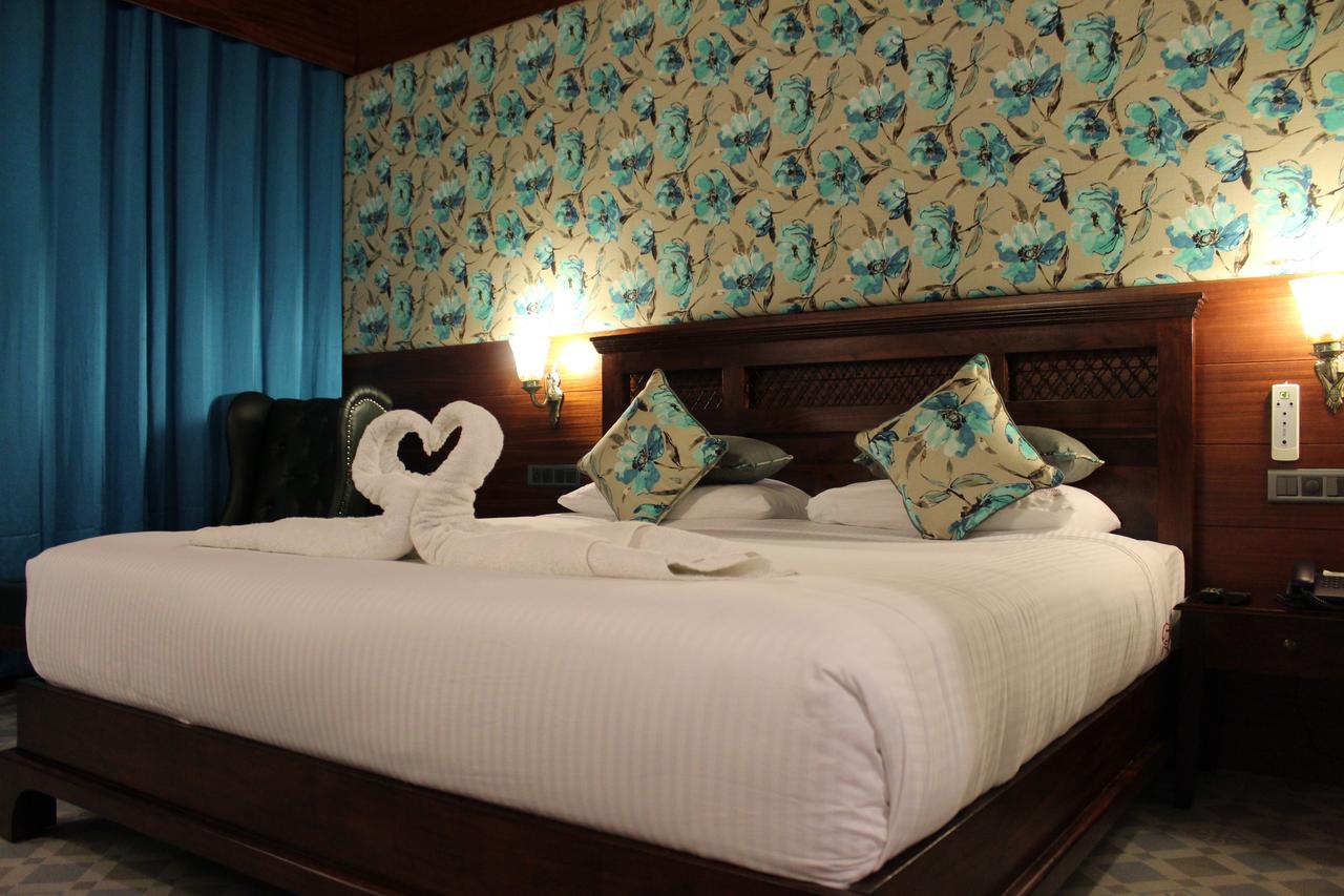 Symphony Summer Sands Beach Resort And Spa Ram Nagar Экстерьер фото