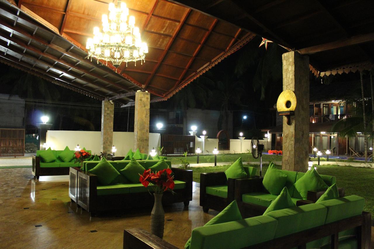 Symphony Summer Sands Beach Resort And Spa Ram Nagar Экстерьер фото