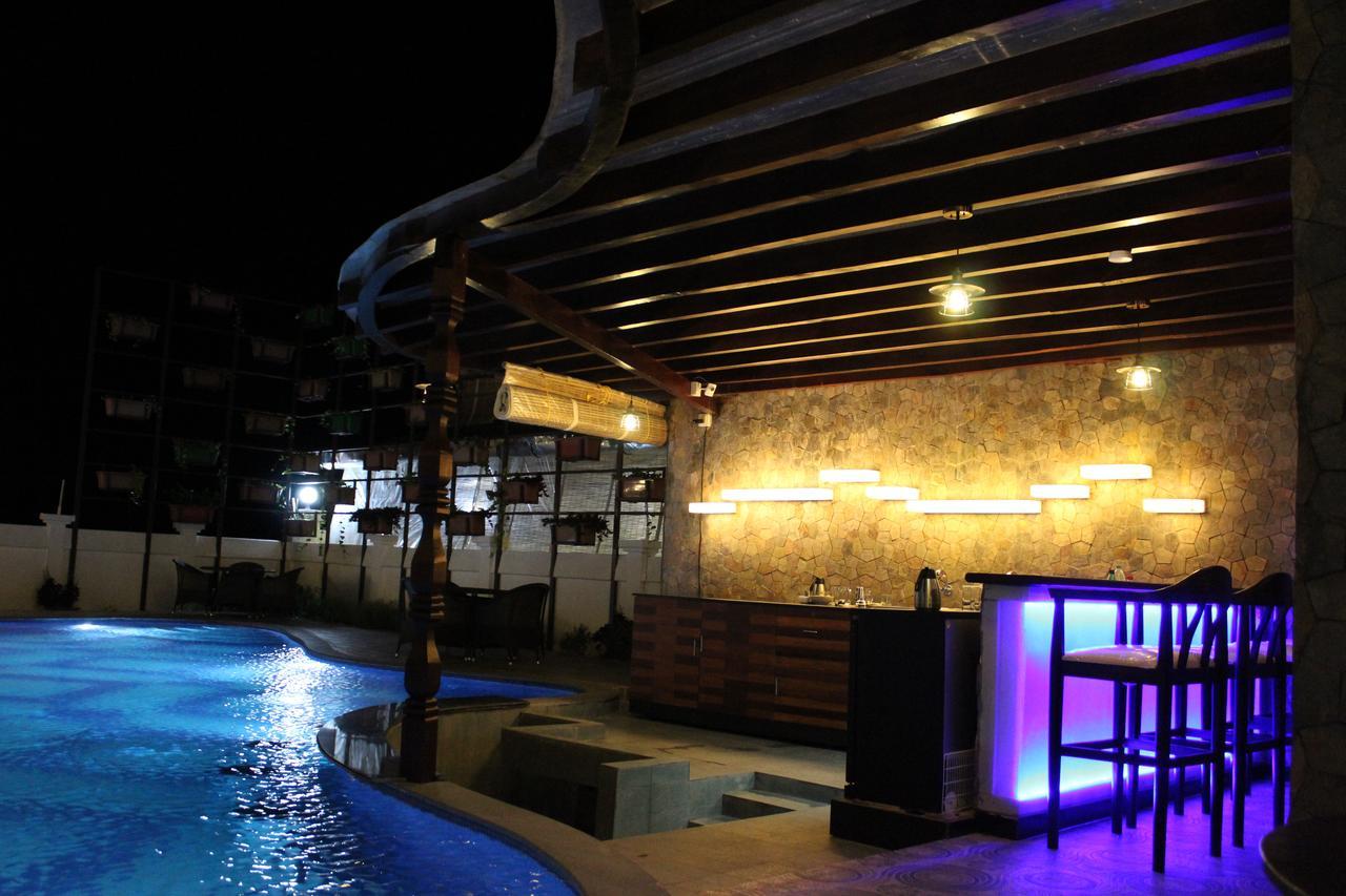 Symphony Summer Sands Beach Resort And Spa Ram Nagar Экстерьер фото