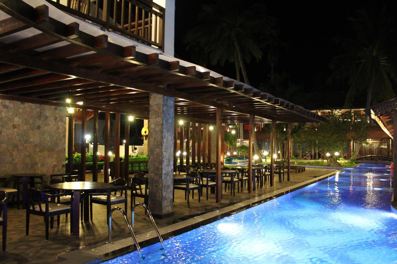 Symphony Summer Sands Beach Resort And Spa Ram Nagar Экстерьер фото