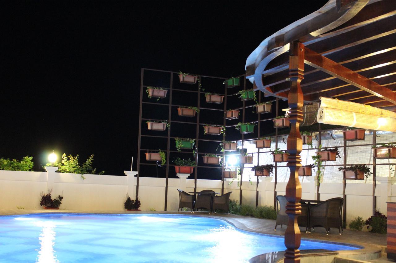 Symphony Summer Sands Beach Resort And Spa Ram Nagar Экстерьер фото