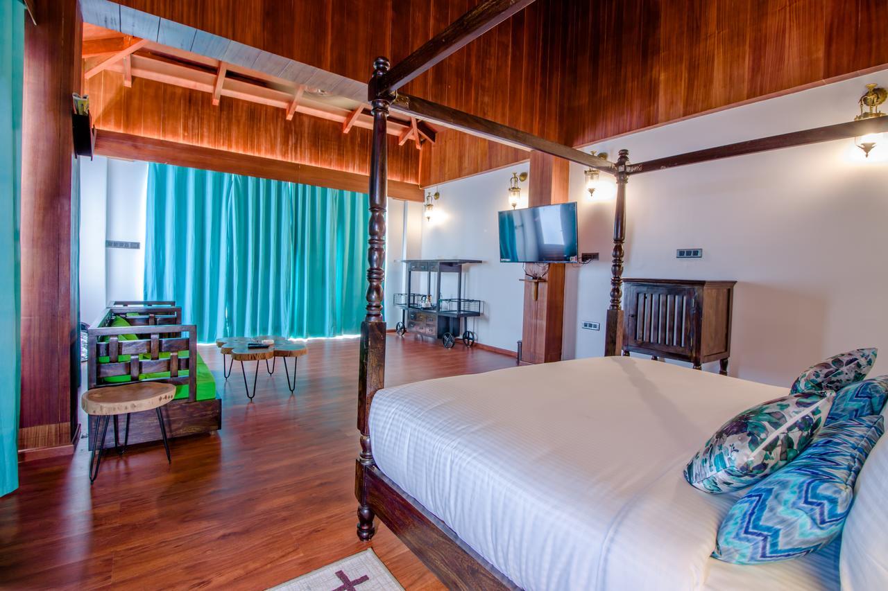 Symphony Summer Sands Beach Resort And Spa Ram Nagar Экстерьер фото
